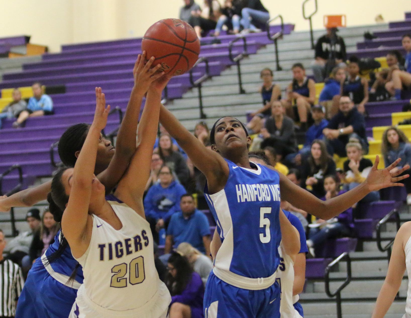 Tigers outshoot Huskies in the fourth